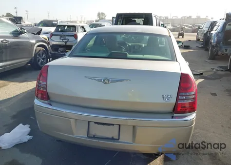 2006 Chrysler 300C из США, поврежденный, VIN 2C3KA63H06H421509